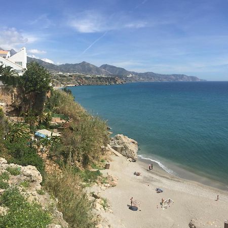 Edificio Verdemar - Stunning 1 Bed Apartment With Pool & Sea Views 内尔哈 外观 照片
