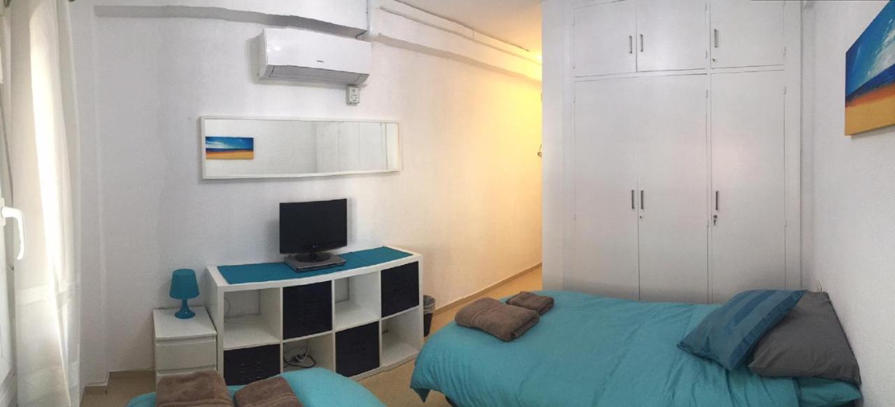 Edificio Verdemar - Stunning 1 Bed Apartment With Pool & Sea Views 内尔哈 外观 照片